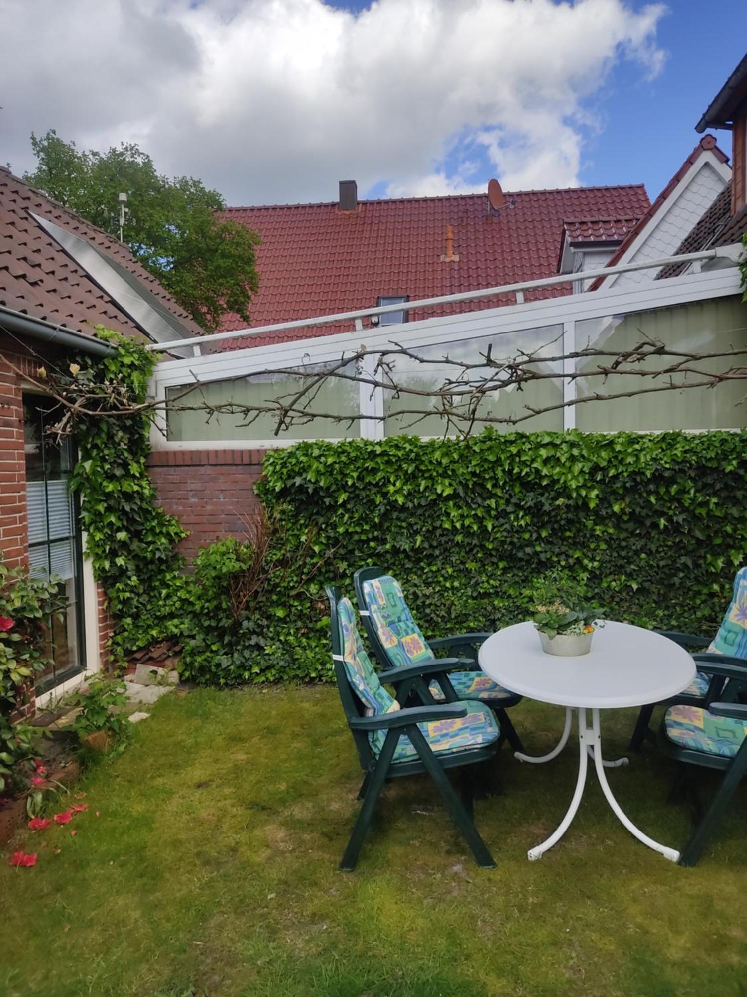 Haus Garten Parkplatz Nordsee Holiday home